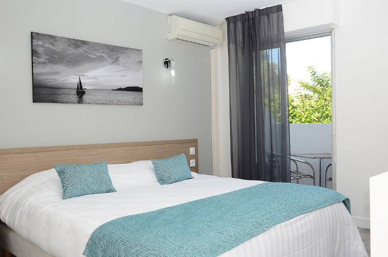 Hotel La Voile Bormes-les-Mimosas Buitenkant foto
