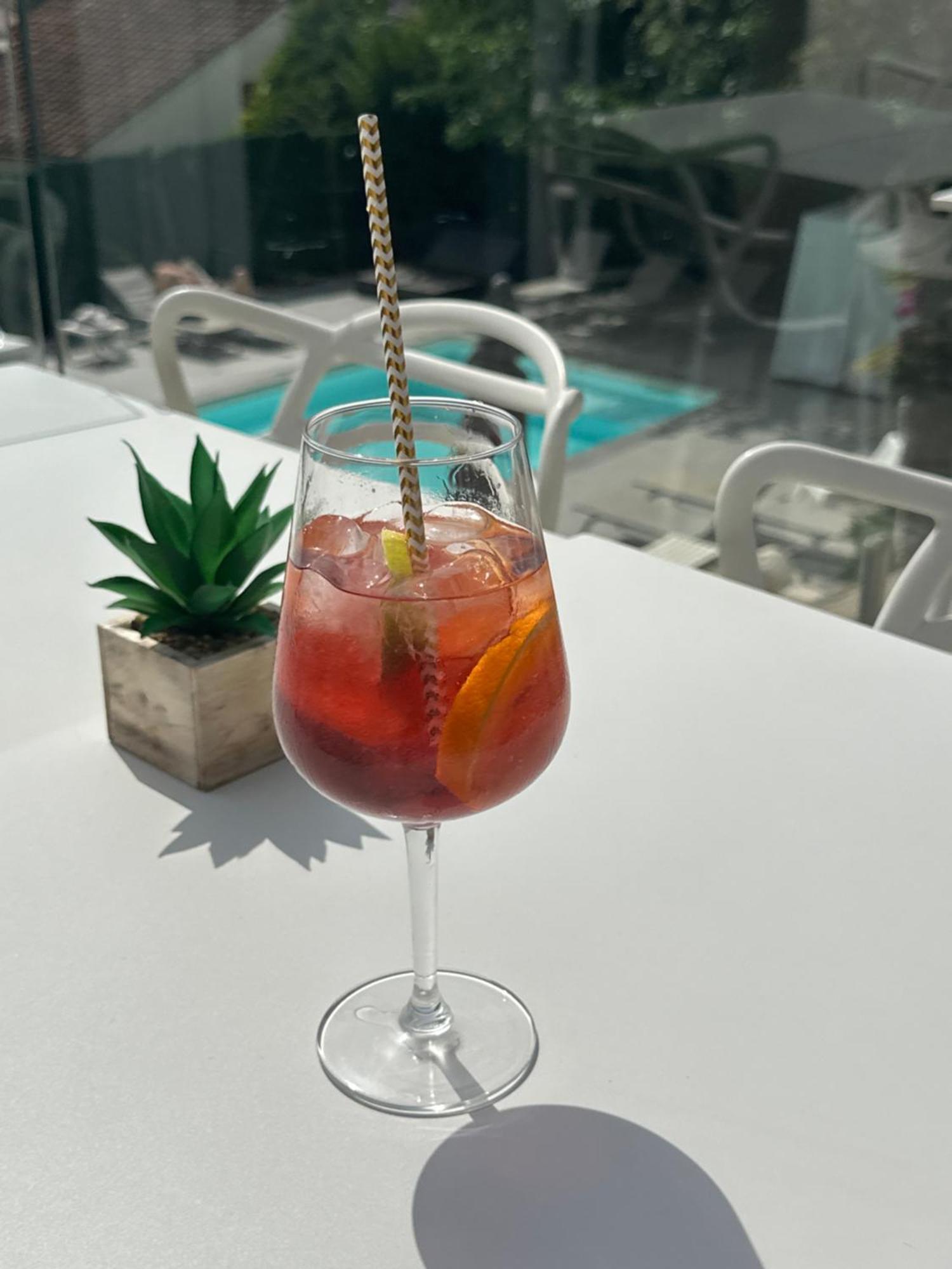 Hotel La Voile Bormes-les-Mimosas Buitenkant foto