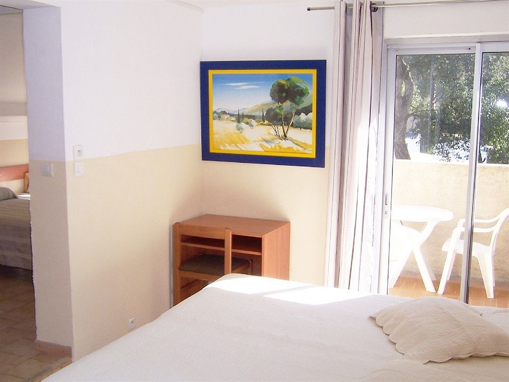 Hotel La Voile Bormes-les-Mimosas Buitenkant foto